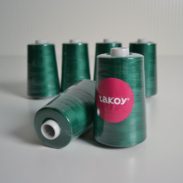 Overlock/coverlock polyesterová nit TKY 5000 barva tmavě zelená