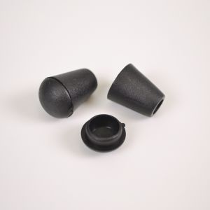 Plastová koncovka na šňůrku 4 mm černá - balení 10 ks